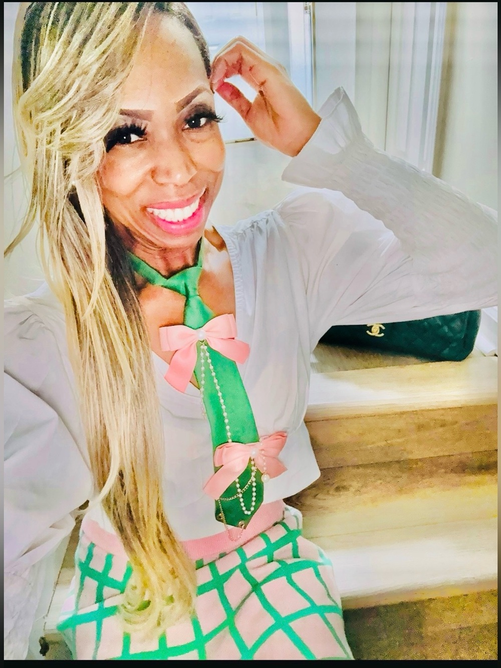 C💗E💚O TIE